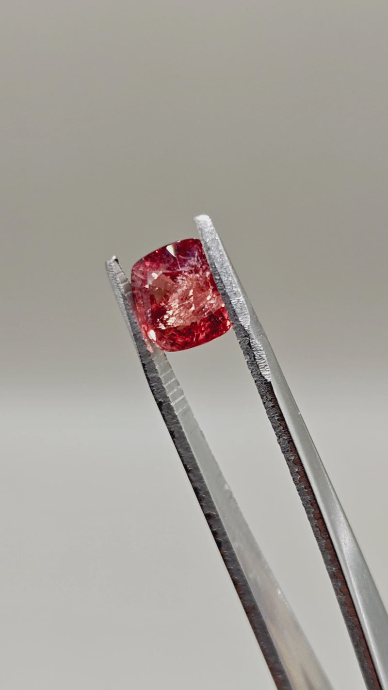 Natural Vanadium Spinel 3.43 ct Cushion – video