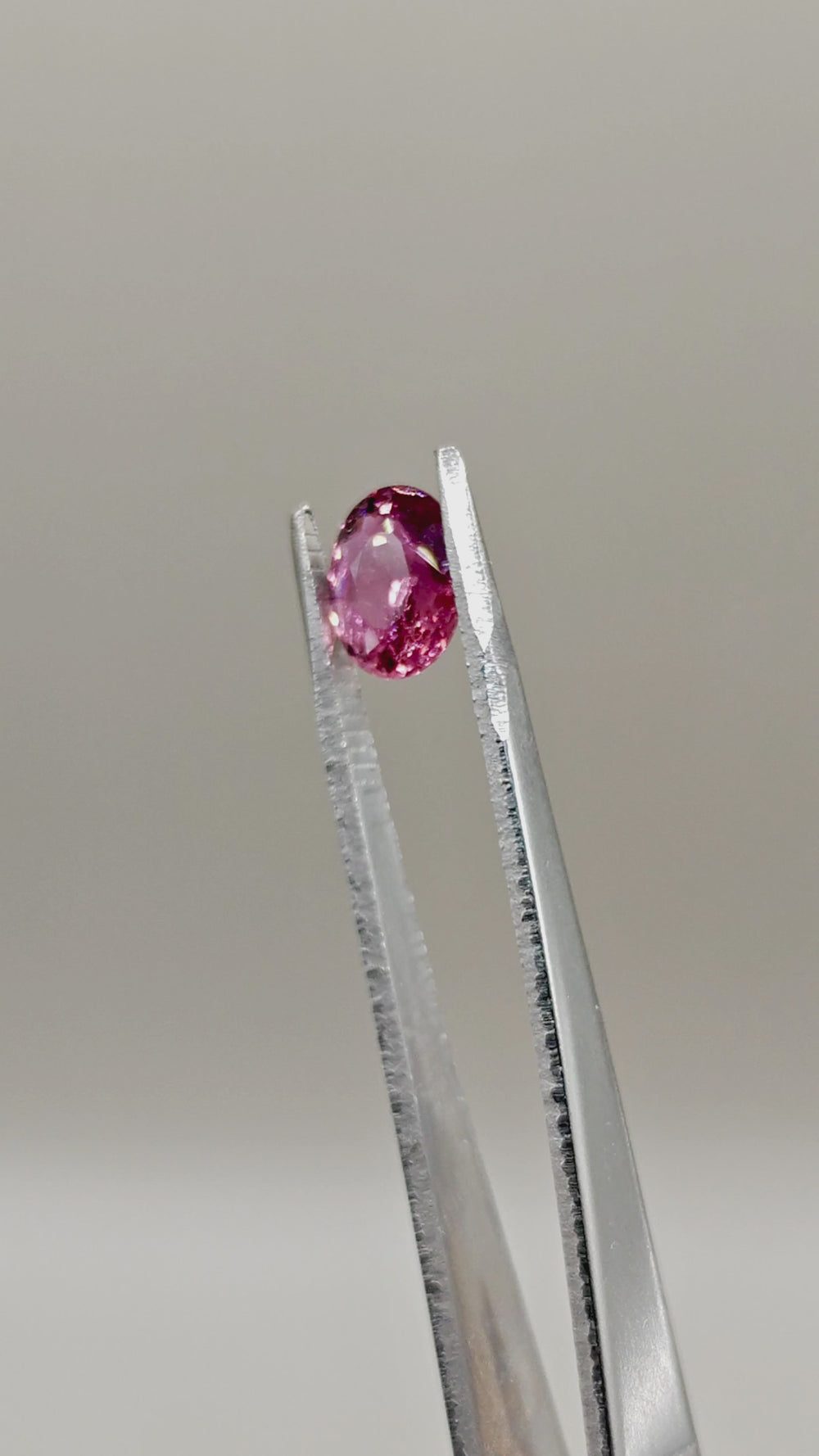 Natural Tourmaline 2.13 ct Oval – video
