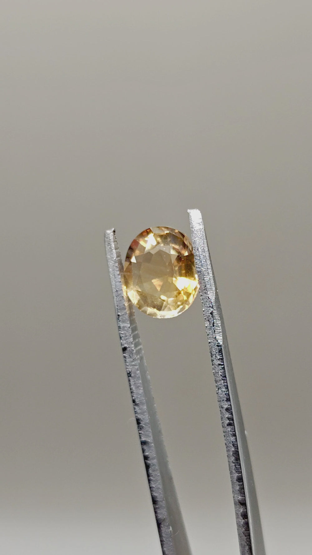 Natural Citrine 2.20 ct Oval – video