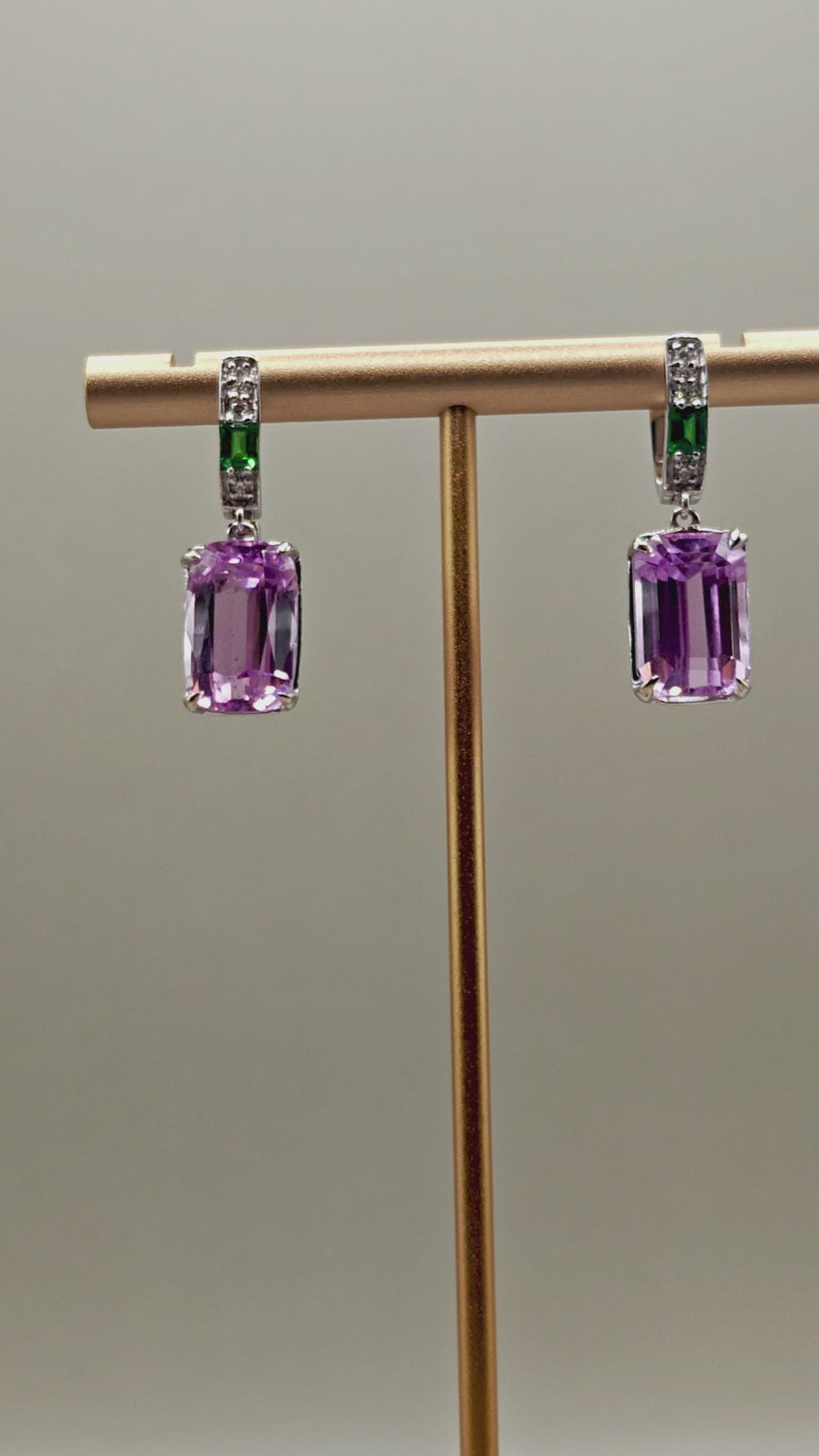 Elyra Kunzite Earrings – video 3