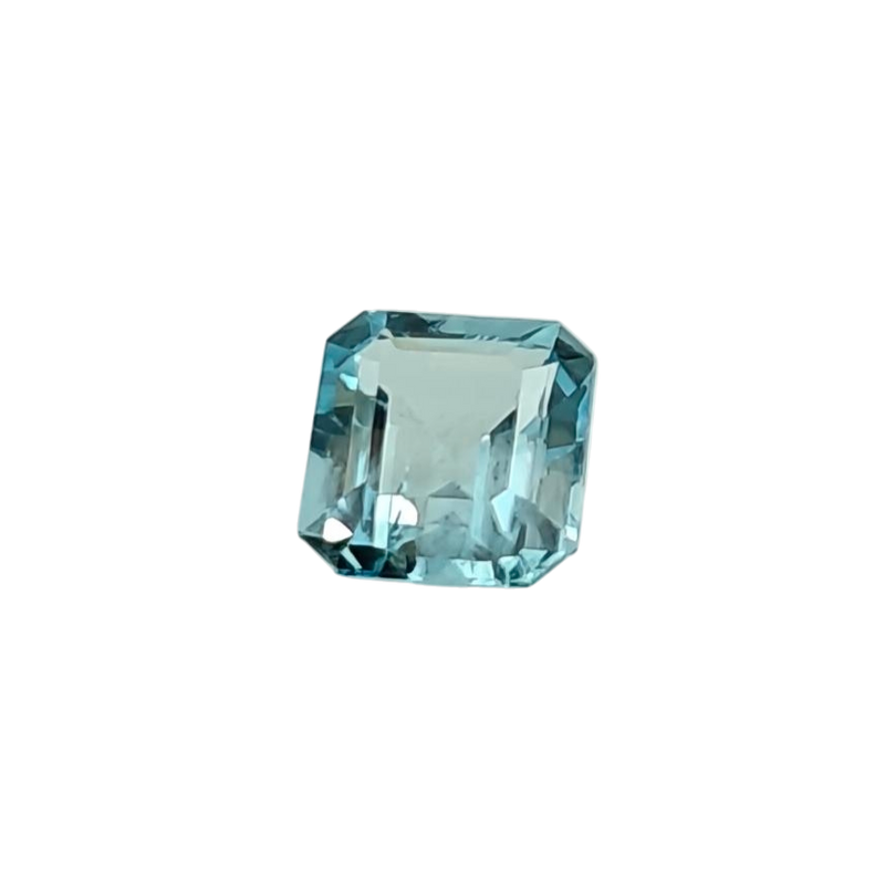 Natürlicher Aquamarin — 0,90 ct — Achtkantig